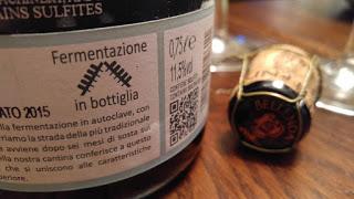 Prosecco Fermented in the Bottle