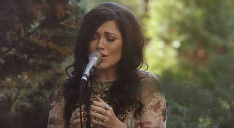 Kari Jobe: “Heal Our Land” God Wants A Pure & Spotless Bride