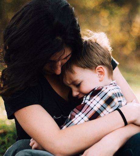 Kids learn more by what we do than what we say, which is why our behavior is important! Here are some tips on how to be a Good Role Model for your Kids.