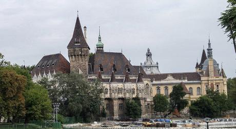 Budapest 4:  Heroes’ Square and the Vajdahunyad Castle  [Sky Watch Friday]