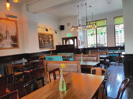Review: The Fighting Cocks, Moseley