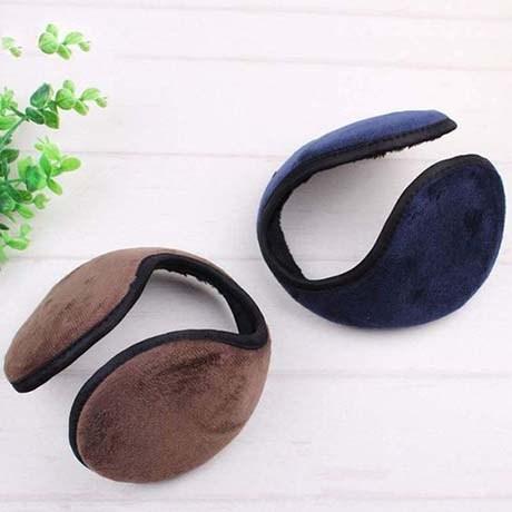 4 Must-Have Winter Accessories 4 Must-Have Winter Accessories