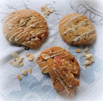Crisp and Chewy Bakewell Cookies