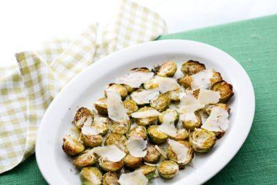 Oven-roasted Brussels sprouts with parmesan cheese