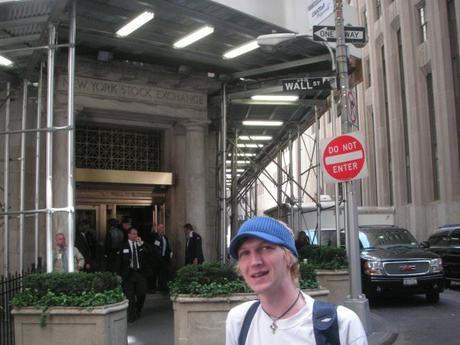 5 Things Not To Do When You Visit New York, USA Outside Wall Street 2007