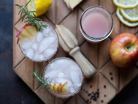 Autumn Glory apple margaritas with rosemary and black pepper
