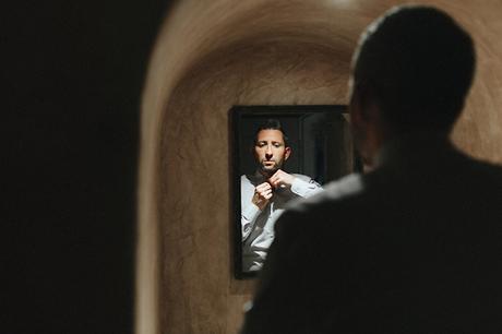 romantic-destination-wedding-Santorini-11