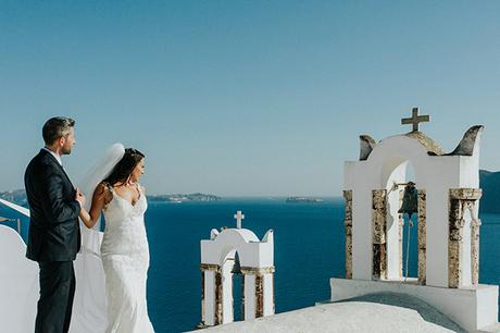 romantic-destination-wedding-Santorini-2