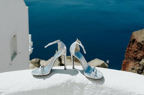 romantic-destination-wedding-Santorini-5