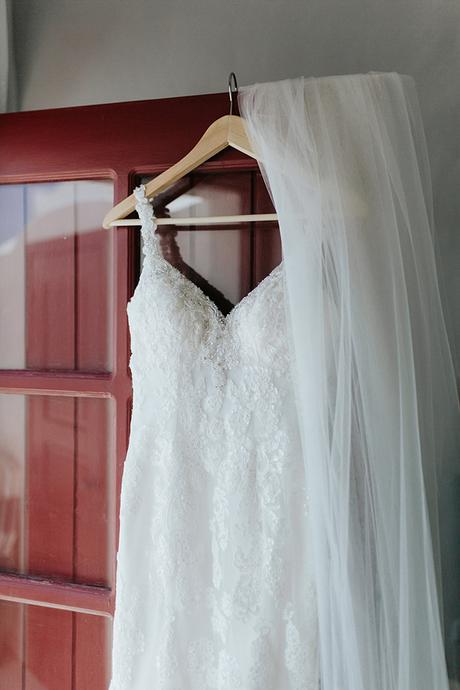 romantic-destination-wedding-Santorini-4