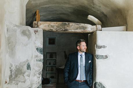 romantic-destination-wedding-Santorini-13