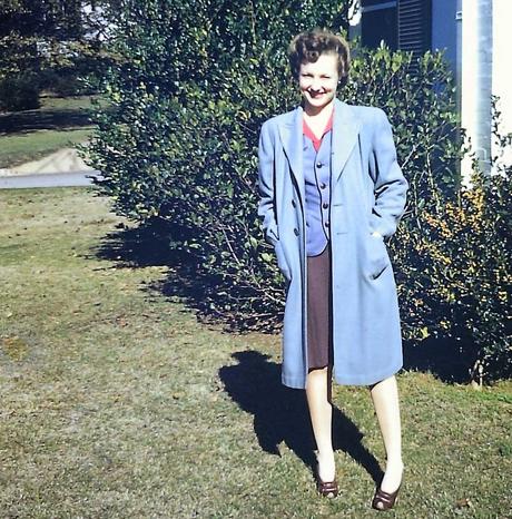 1940s Fashion in magical Kodachrome color 1940s Fashion in magical Kodachrome color