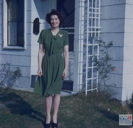 1940s Fashion in magical Kodachrome color 1940s Fashion in magical Kodachrome color