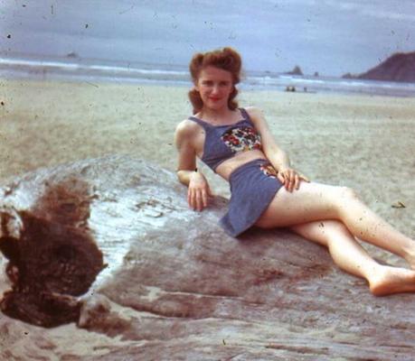 1940s Fashion in magical Kodachrome color 1940s Fashion in magical Kodachrome color