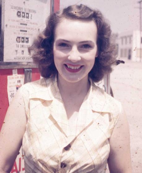 1940s Fashion in magical Kodachrome color 1940s Fashion in magical Kodachrome color