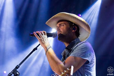 National Country Girls Day: Dean Brody Contest and Q&A