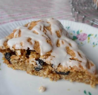 Oatmeal & Blueberry Cookie Pie