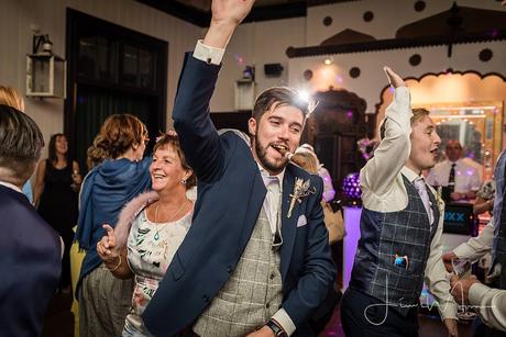 Wiltshire Wedding Photojournalist