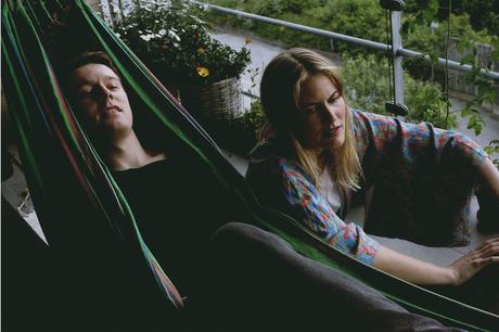 Norwegian/English dreamy folk duo Tuvaband Release new Single 'Mess'