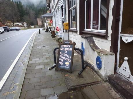World Borders: How to Get to the Kingdom of Romkerhall (Konigreich Romkerhall) from Germany World Borders: How to Get to the Kingdom of Romkerhall (Konigreich Romkerhall) from Germany