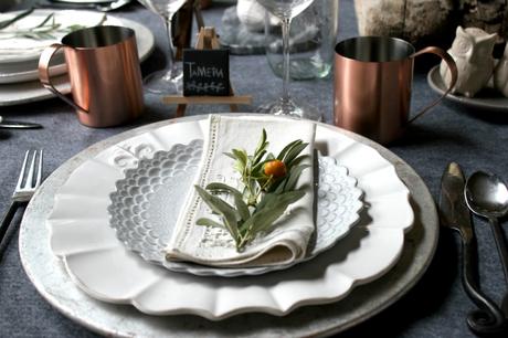 8 Tips for Styling Your Thanksgiving Table