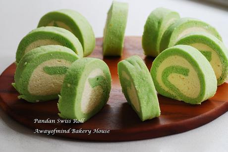Pandan Swiss Roll 香兰蛋糕卷
