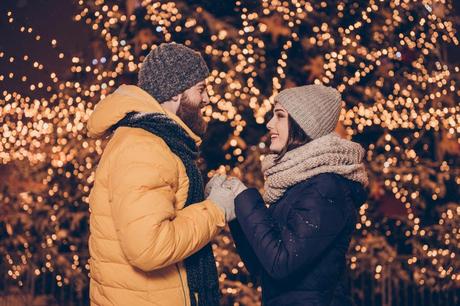 The Do's and Don'ts of Proposing During the Holidays