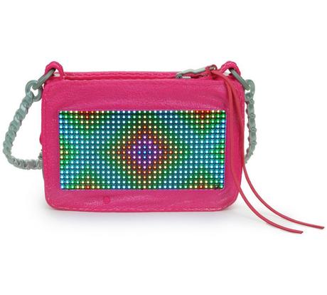Gifts for girls: Mc2 pixel purse 👛