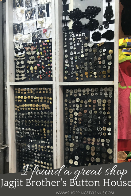 What I did this weekend? Found a heaven for buttons. Jagjit Brother's Button House at Lajpat Nagar-IV