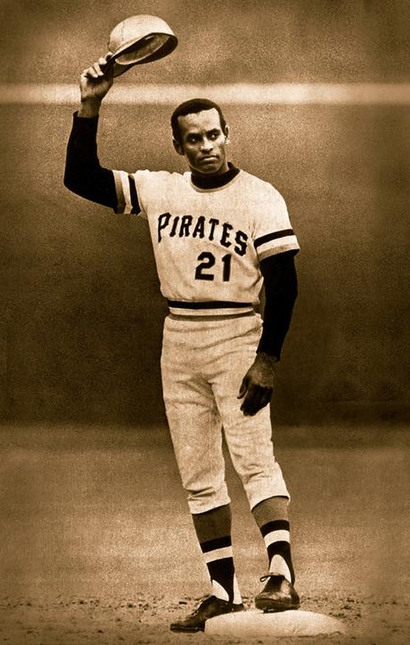 This day in baseball: Clemente joins the Pirates