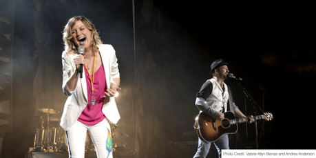 Still The Same: Sugarland Announces Reunion + Top 10