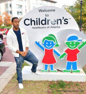 #DoingGood Ludacris and Wife Eudoxie Give Away Coats In Atlanta