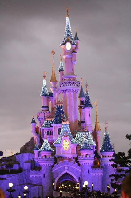 A Magical Festive Trip To Disneyland Paris