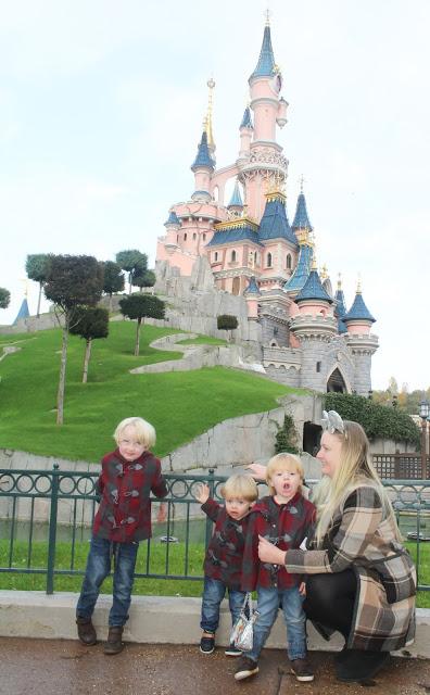 A Magical Festive Trip To Disneyland Paris