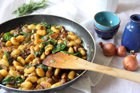 Creamy Pan-Fried Gnocchi - Vegan recipe