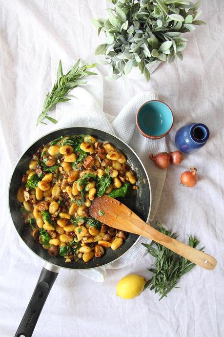 Creamy Pan-Fried Gnocchi - Vegan recipe