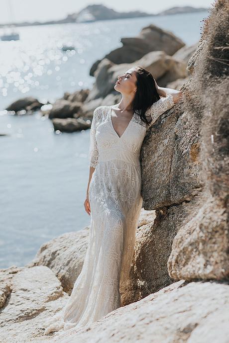 gorgeous-elopement-shoot-mykonos-13