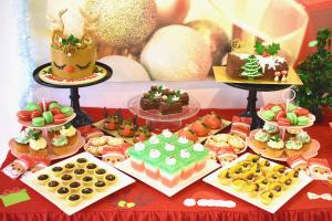 Delightful Desserts with Cake Avenue