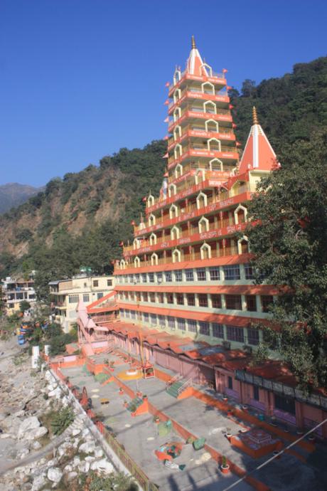 DAILY PHOTO: Rishikesh River Temples & Such DAILY PHOTO: Rishikesh River Temples & Such