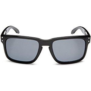 Oakley Men's Holbrook Polarized Rectangular Sunglasses Review
