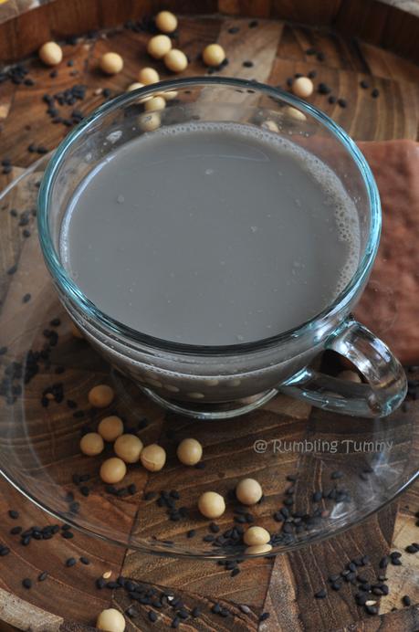 Black sesame Soy Milk