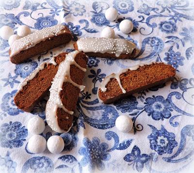 Gingerbread Biscotti