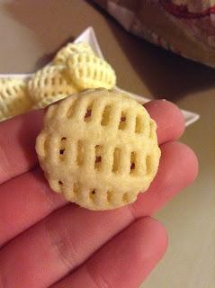 The Co Op Sparkling Prosecco Bubbles Crisps