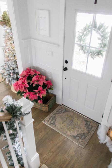 I’m Dreaming of a White Christmas Holiday Home Tour- Part I