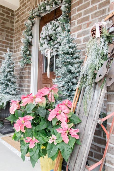 I’m Dreaming of a White Christmas Holiday Home Tour- Part I