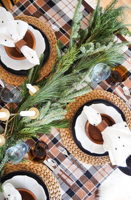 A Perfectly Plaid Holiday Table