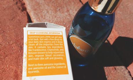 Review ll VedaEarth Cleansing Facial Oil