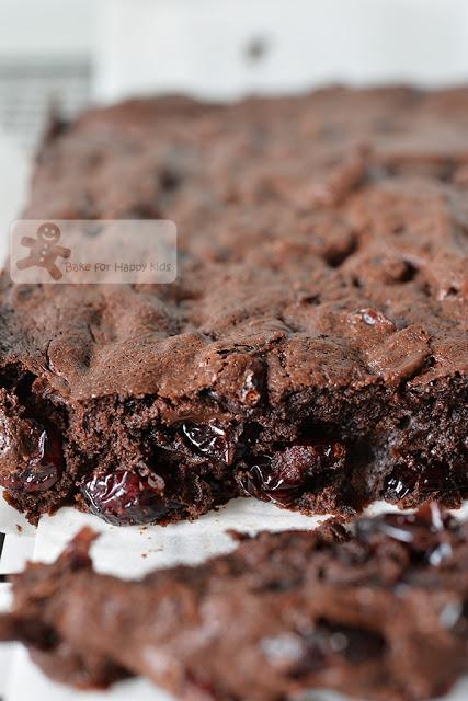 chocolate cranberry brownies