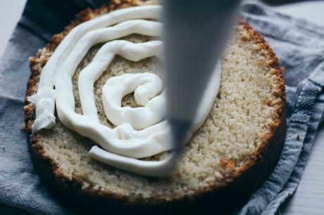Eggless vanilla cake recipe | vanilla cake without egg