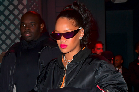 Rihanna Glams It Up On The Streets Of NYC